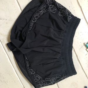 Lululemon Shorts NEW condition